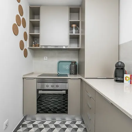 Apartman Lxway Aos Poiais *